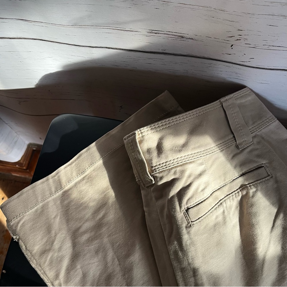 Ann Taylor curvy khakis - Picture 4 of 6